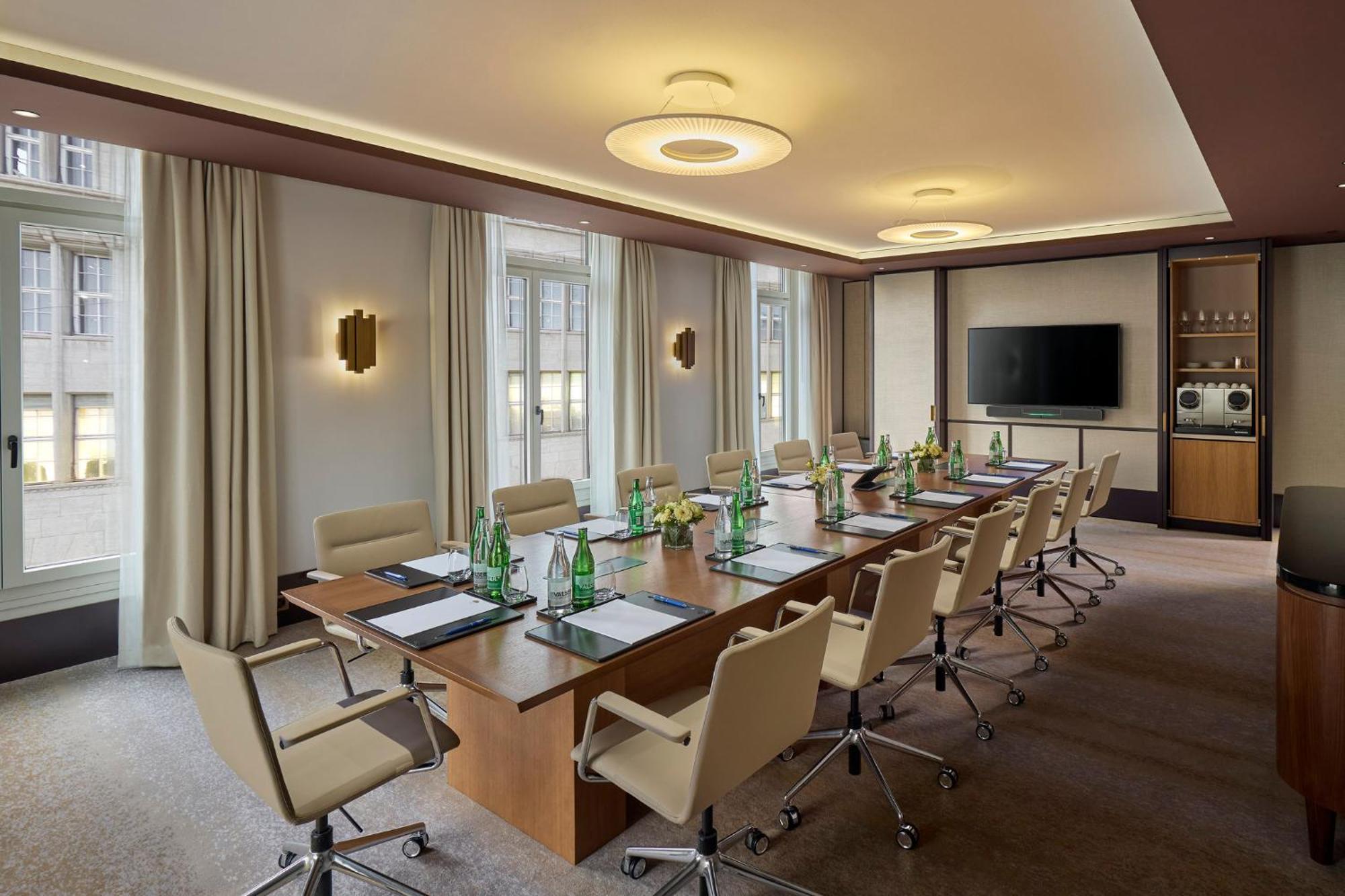 Hotel Mandarin Oriental Savoy, Zurich Extérieur photo